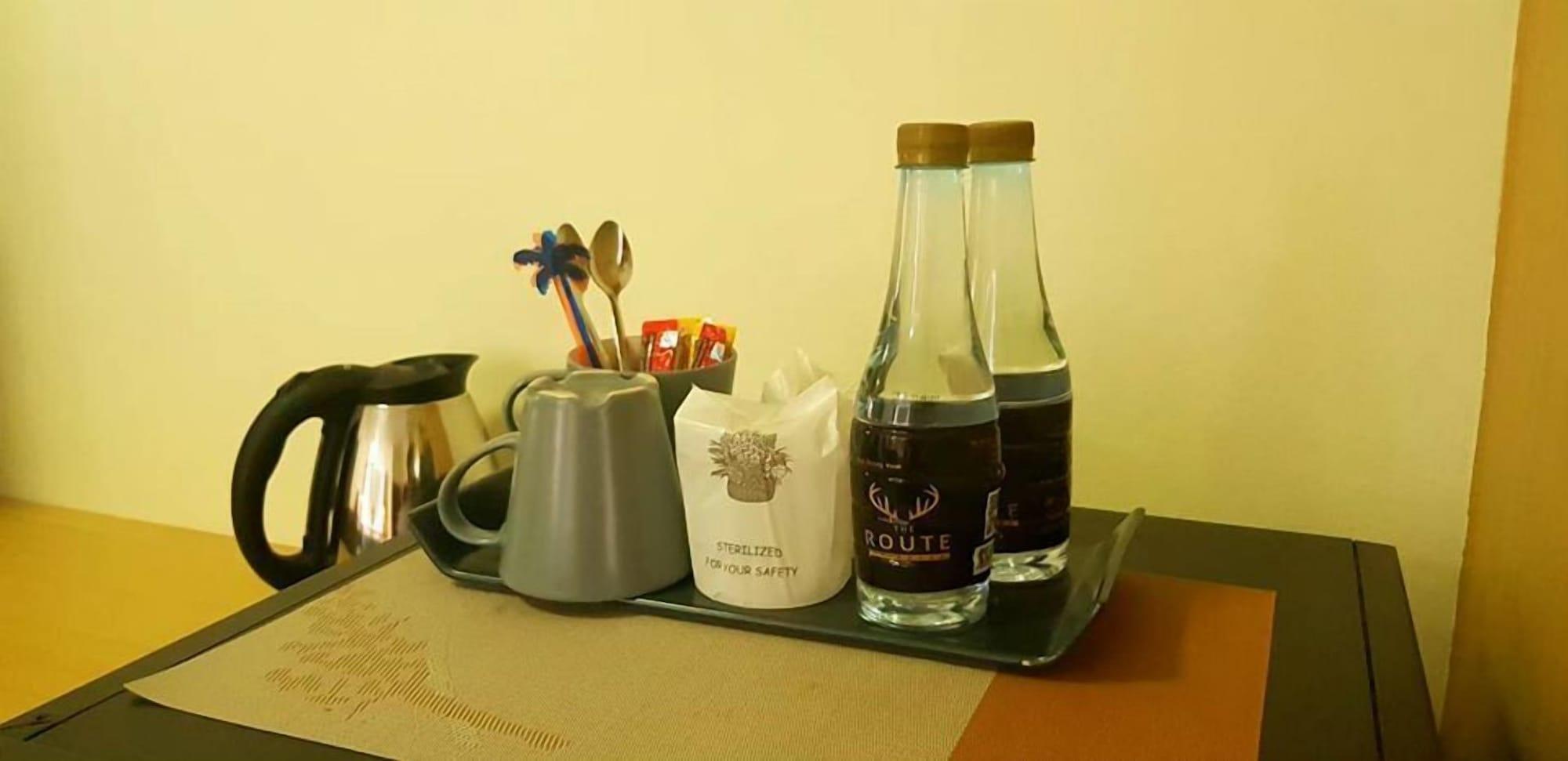 是拉差路线酒店及公寓 Ban Laem Chabang 外观 照片